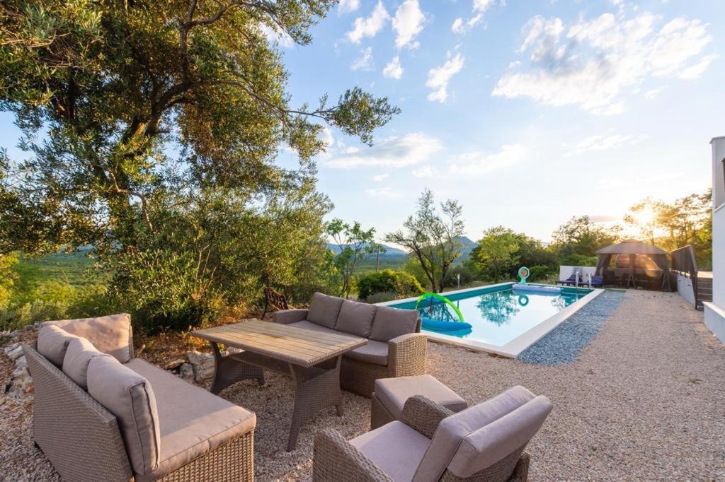 La Finca Olivetree Katuni Экстерьер фото